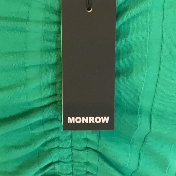 MONROE- Green Ruched Long Sleeve Body-con Dress - NEW - Picture 3 of 10